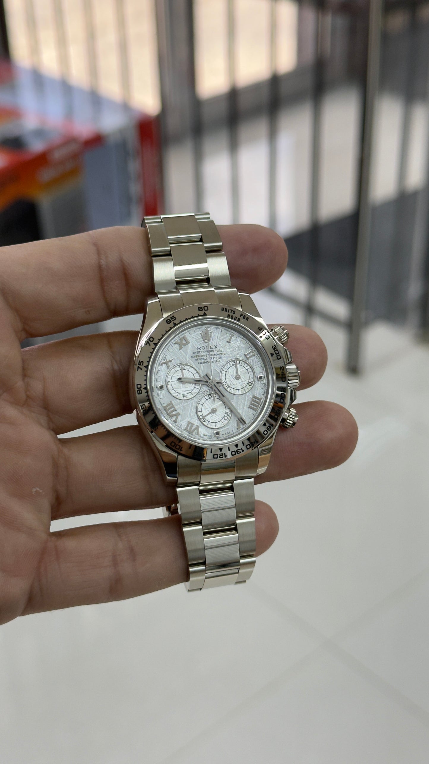 WHITE GOLD WATCH PLATING