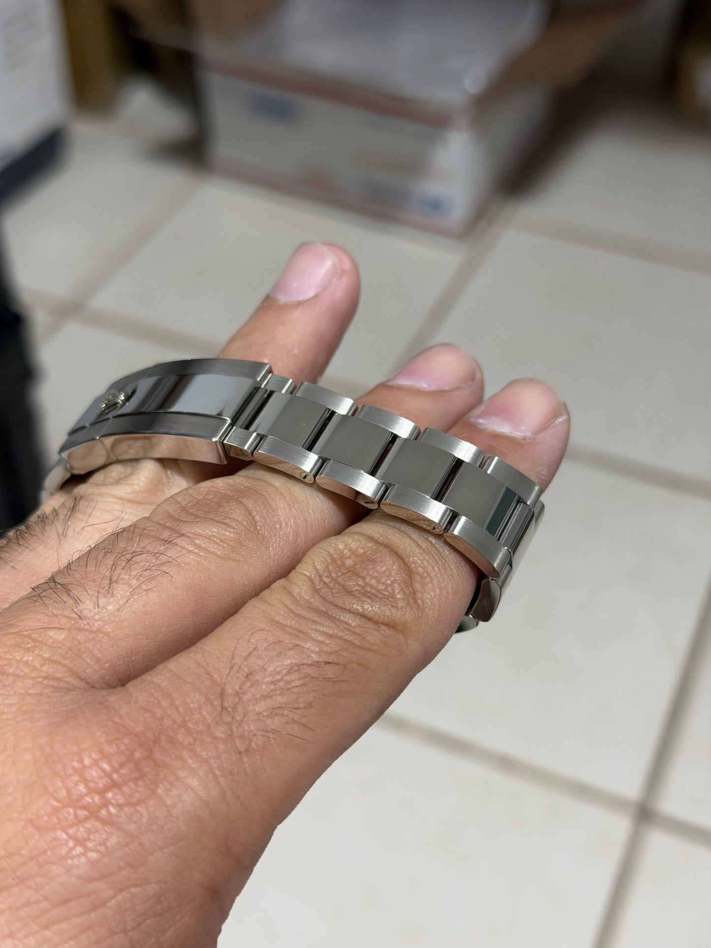 WHITE GOLD WATCH PLATING