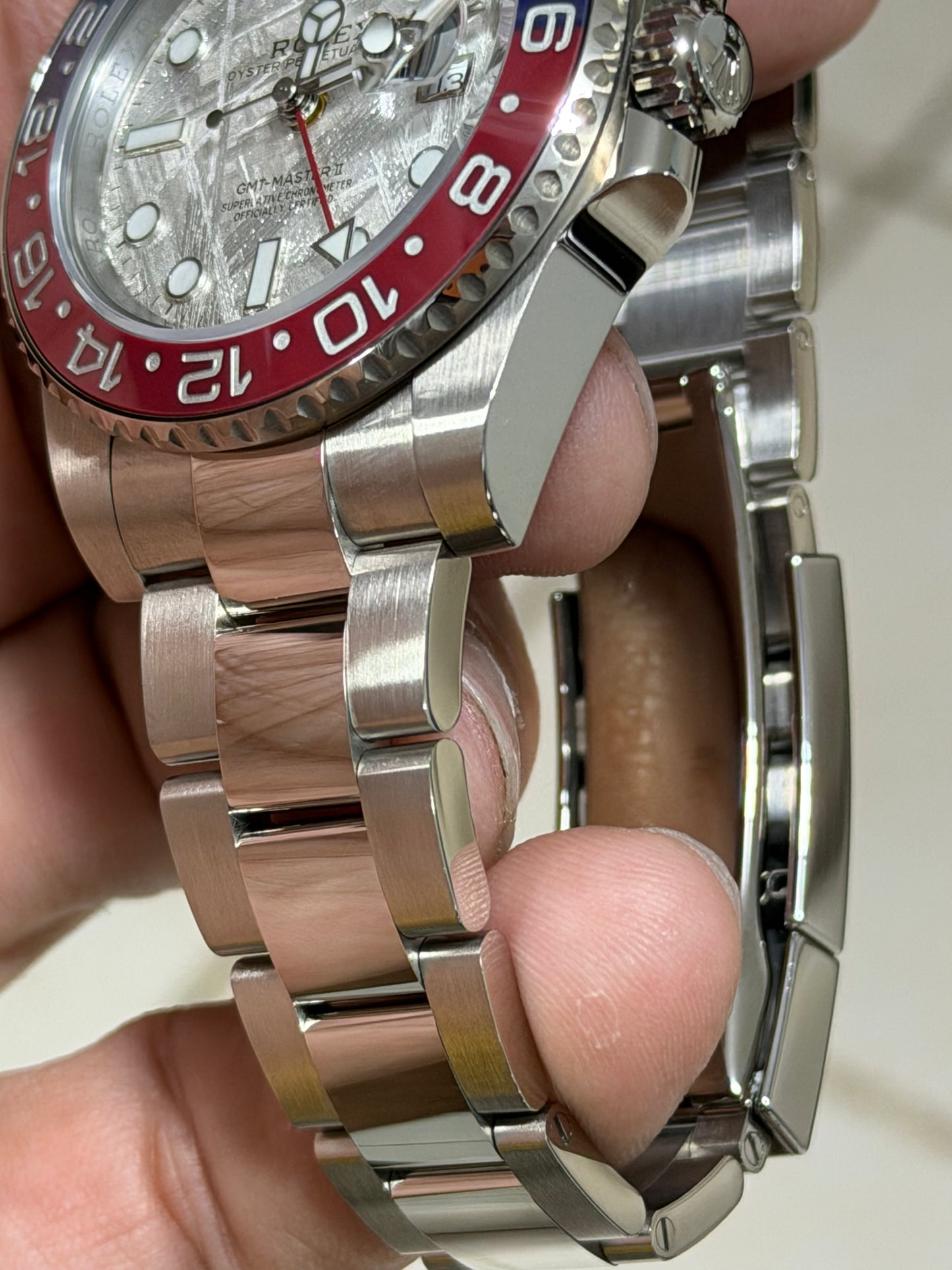 WHITE GOLD WATCH PLATING